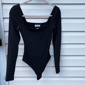 Babaton Ladies Black Long-Sleeve Square Neck Bodysuit-S